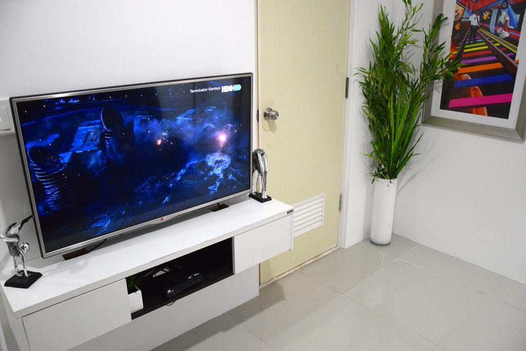 Jazz Makati Luxury Apartment Manila Luaran gambar