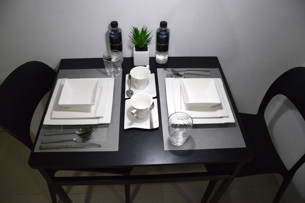 Jazz Makati Luxury Apartment Manila Luaran gambar