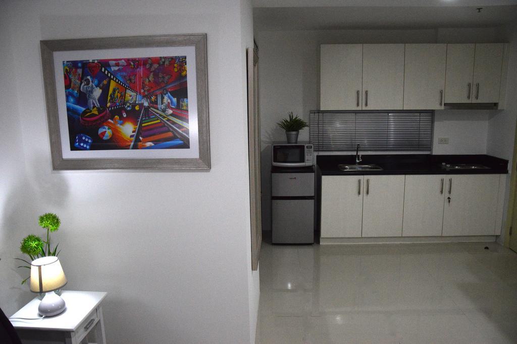 Jazz Makati Luxury Apartment Manila Luaran gambar