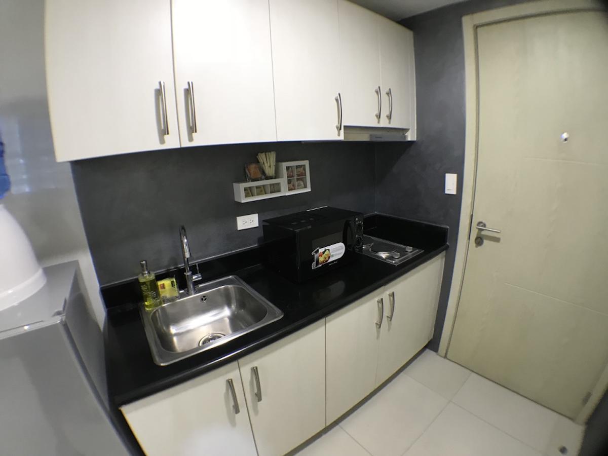 Jazz Makati Luxury Apartment Manila Luaran gambar